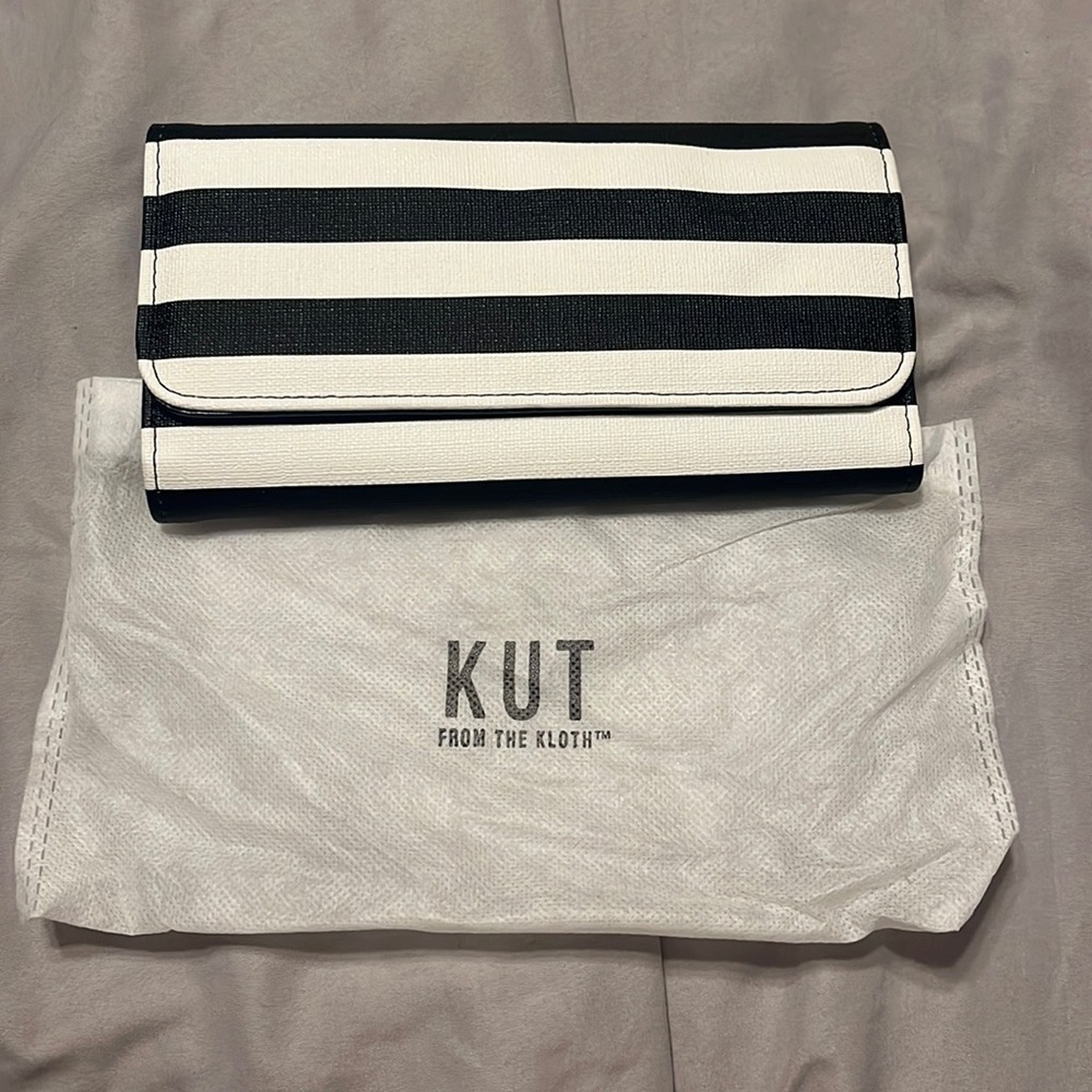 Kut from the Kloth Wallet